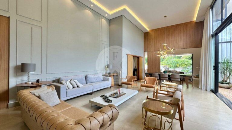 Casa em Condomínio para aluguel no Residencial e Empresarial Alphaville: