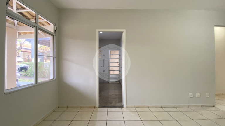 Casa em Condomínio para aluguel no Jardim dos Gerânios: