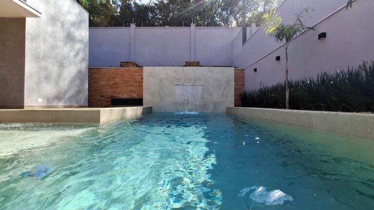 Casa em Condomínio para aluguel no Residencial e Empresarial Alphaville: