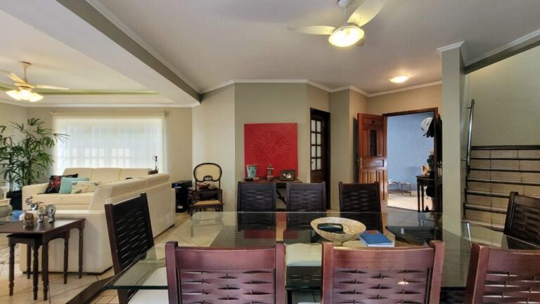 Casa Comercial à venda no Alto da Boa Vista:
