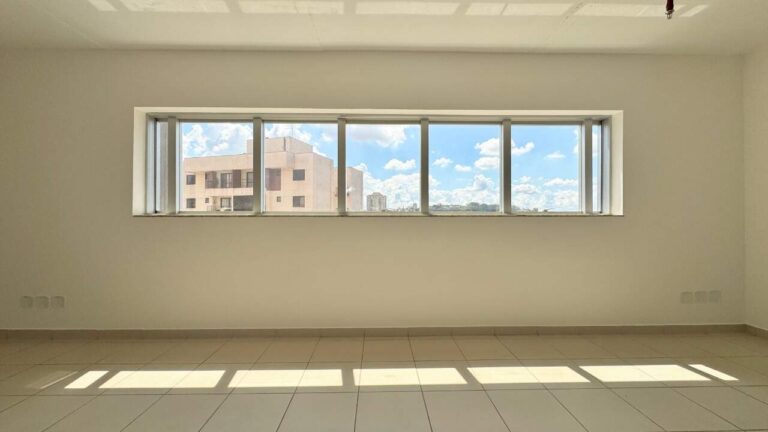 Sala Comercial à venda no Jardim Botânico: