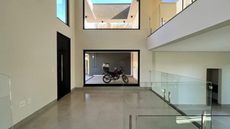 Casa em Condomínio à venda no Vila do Golfe: Hall de entrada