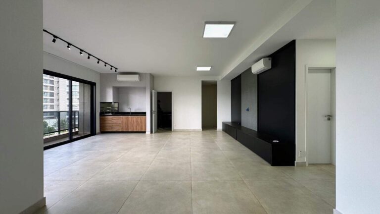 Apartamento à venda no Vila do Golfe: Living