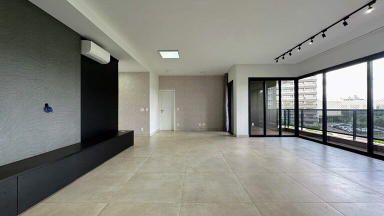Apartamento à venda no Vila do Golfe: Living