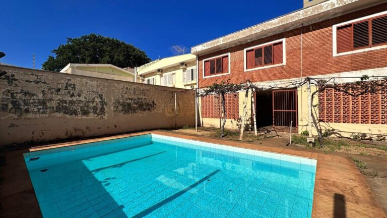Casa para aluguel no Jardim Paulista: Piscina