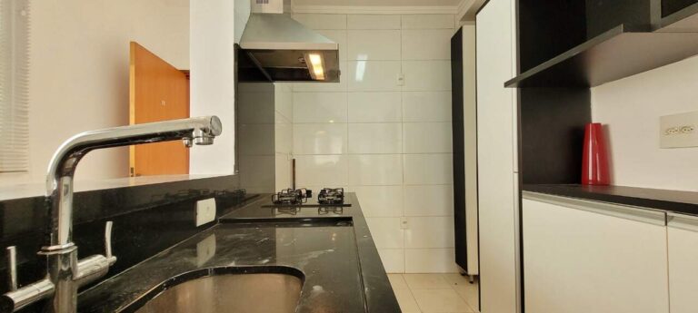 Apartamento Térreo à venda no Jardim Botânico: cozinha