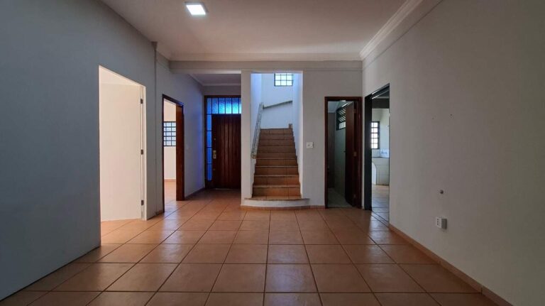 Casa para aluguel no Alto da Boa Vista: