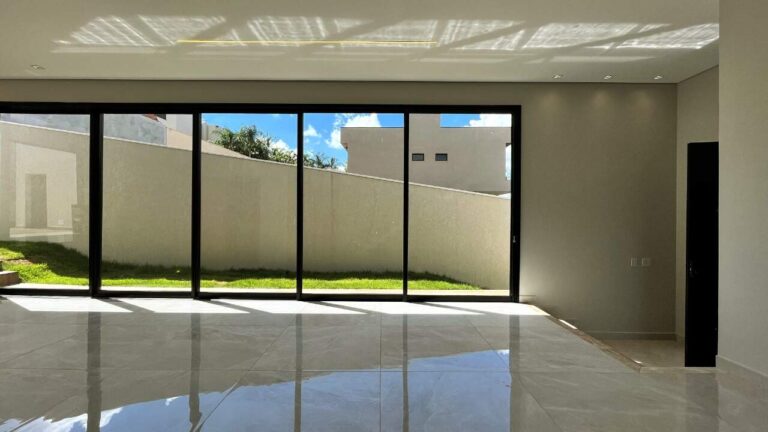 Casa em Condomínio para aluguel no Residencial e Empresarial Alphaville: living