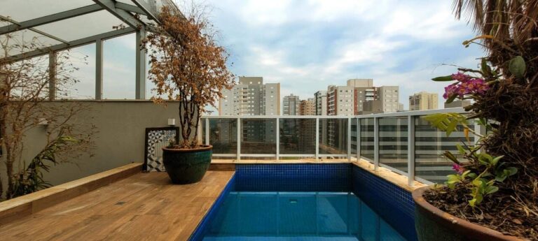 Apartamento à venda no Jardim Botânico: piscina