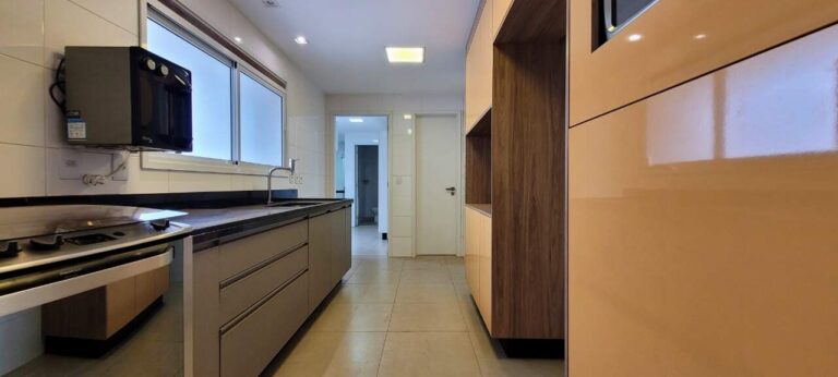 Apartamento à venda no Jardim Botânico: cozinha
