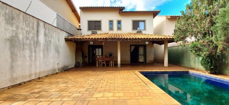 Casa em Condomínio à venda no Jardim Botânico: varanda gourmet