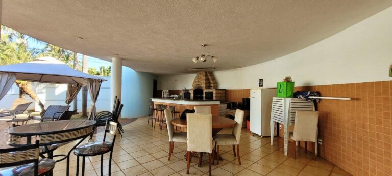 Casa para aluguel no Jardim Canadá: Espa o gourmet