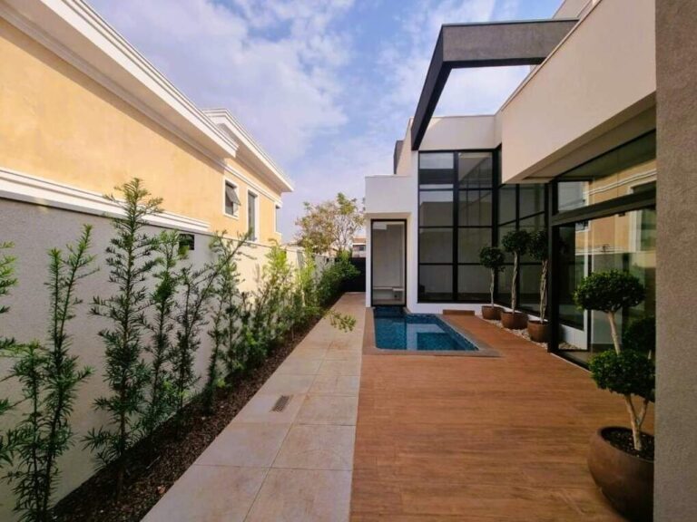 Casa em Condomínio à venda no Residencial e Empresarial Alphaville: