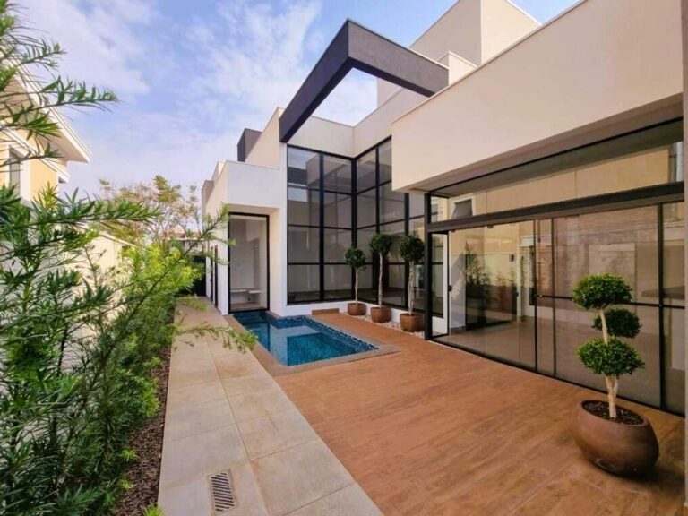 Casa em Condomínio à venda no Residencial e Empresarial Alphaville: