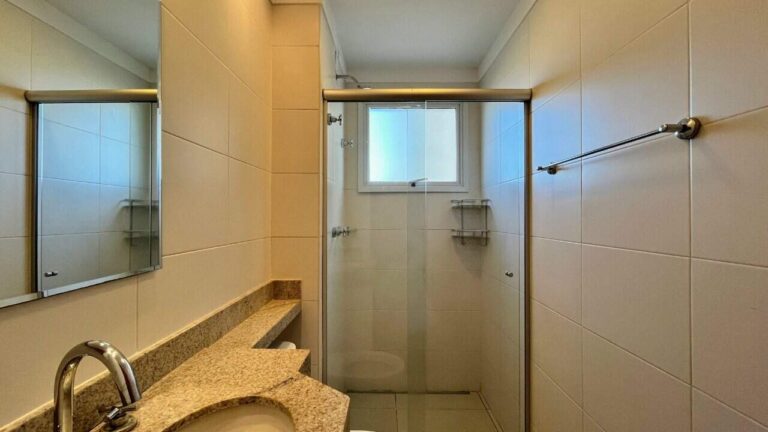 Apartamento para aluguel no Jardim Nova Aliança Sul: banheiro social