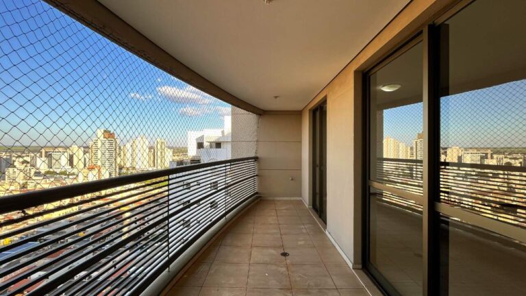 Apartamento para aluguel no Jardim Irajá: Sacada