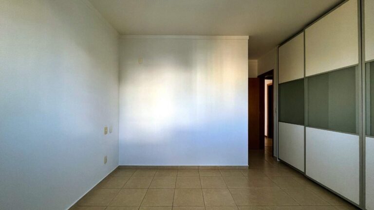 Apartamento para aluguel no Jardim Irajá: Su te