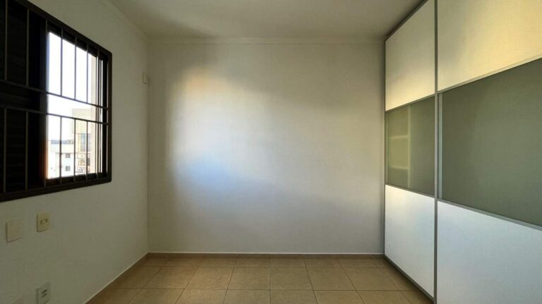 Apartamento para aluguel no Jardim Irajá: Dormit rio 2
