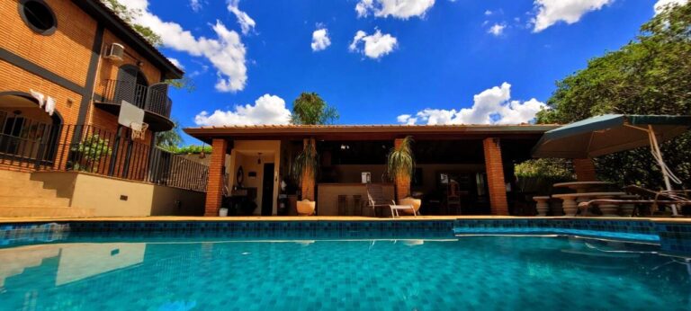 Casa para aluguel no Alto da Boa Vista: Piscina