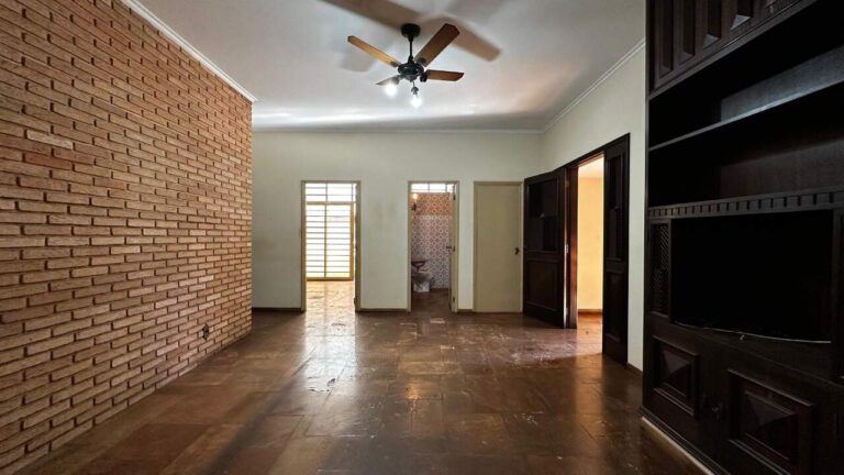 Casa Comercial para aluguel no Jardim Sumaré: