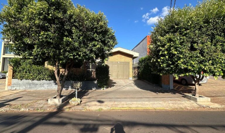 Casa Comercial para aluguel no Jardim Sumaré: