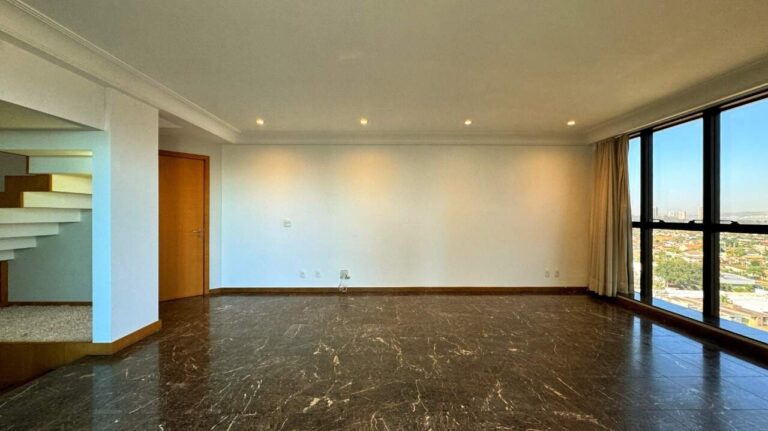 Apartamento Duplex para aluguel no Jardim Irajá: sala de estar