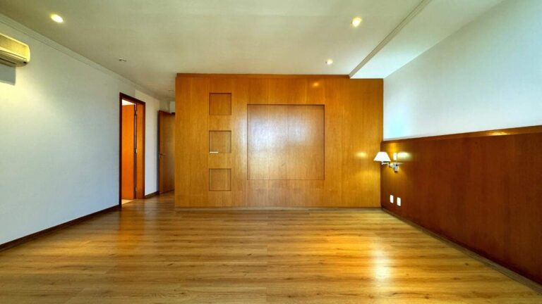 Apartamento Duplex para aluguel no Jardim Irajá: su te principal