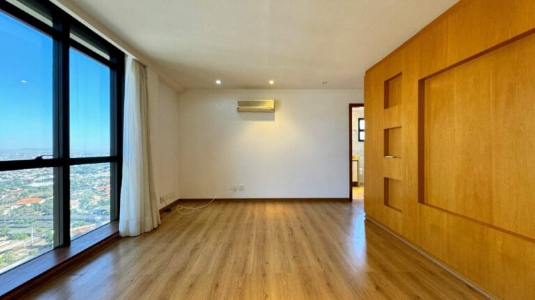 Apartamento Duplex para aluguel no Jardim Irajá: su te principal