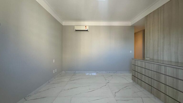 Apartamento à venda no Bosque das Juritis: