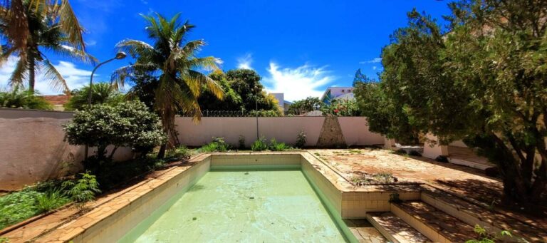 Casa à venda no Ribeirânia: Piscina