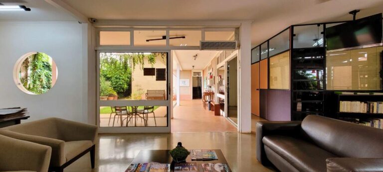 Prédio Comercial para aluguel no Alto da Boa Vista: sala de espera