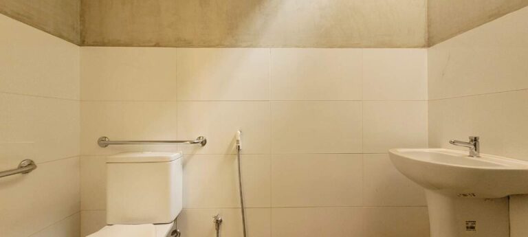 Prédio Comercial para aluguel no Alto da Boa Vista: lavabo PNE