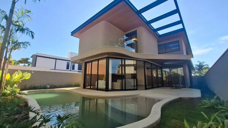 Casa em Condomínio à venda no Jardim Olhos D´Água I: