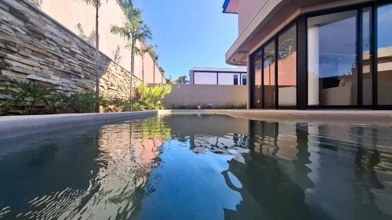 Casa em Condomínio à venda no Jardim Olhos D´Água I: