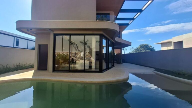 Casa em Condomínio à venda no Jardim Olhos D´Água I: