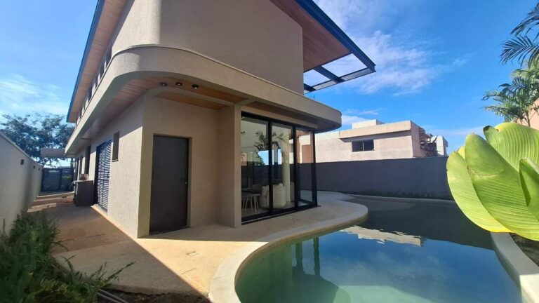 Casa em Condomínio à venda no Jardim Olhos D´Água I: