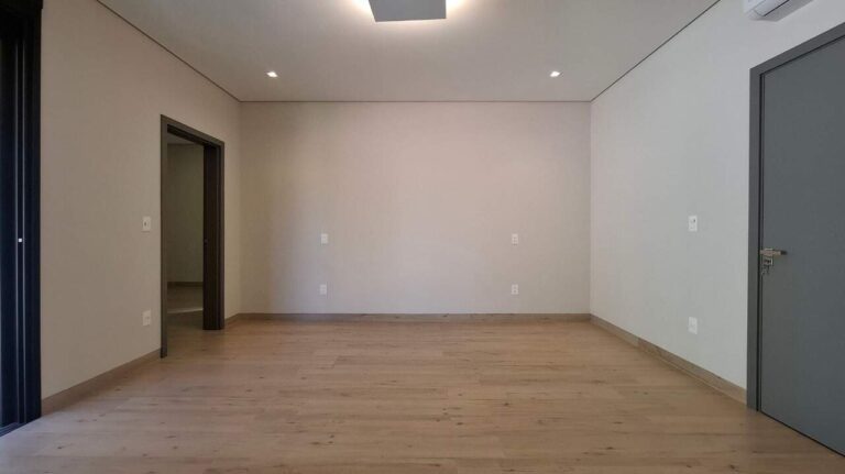 Casa em Condomínio à venda no Jardim Olhos D´Água I: