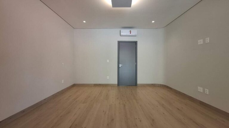 Casa em Condomínio à venda no Jardim Olhos D´Água I: