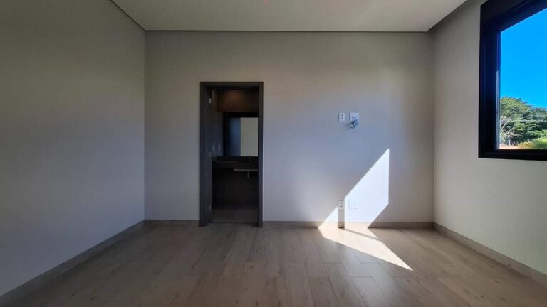 Casa em Condomínio à venda no Jardim Olhos D´Água I:
