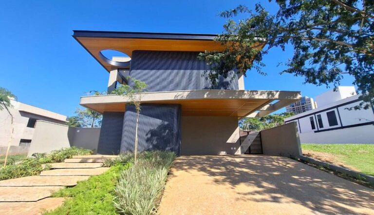 Casa em Condomínio à venda no Jardim Olhos D´Água I: