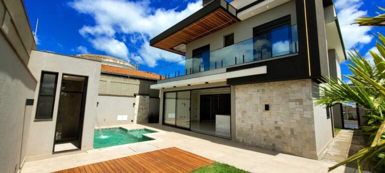 Casa em Condomínio à venda no Vila do Golfe: Piscina