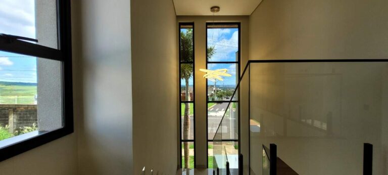 Casa em Condomínio à venda no Vila do Golfe: Pavimento superior