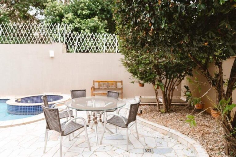 Casa em Condomínio à venda no Jardim Botânico: