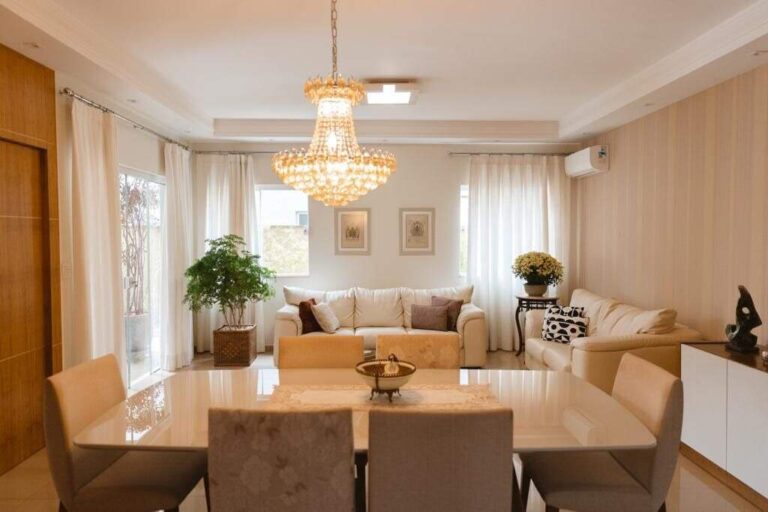 Casa em Condomínio à venda no Jardim Botânico: