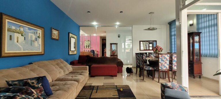 Casa para aluguel no Alto da Boa Vista: living
