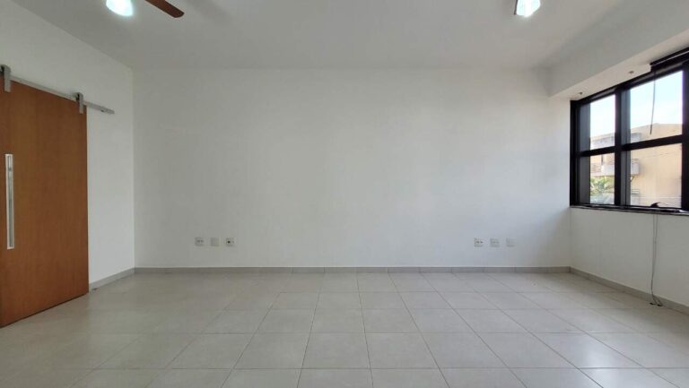 Sala Comercial para aluguel no Vila Ana Maria: