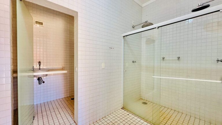 Casa para aluguel no Jardim Canadá: