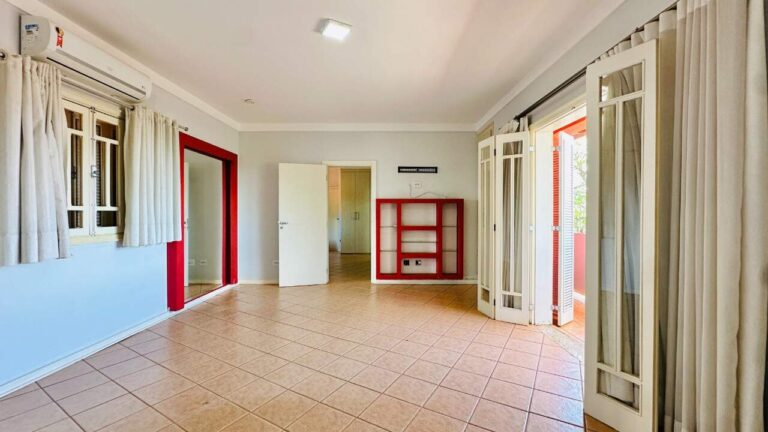 Casa para aluguel no Jardim Canadá: