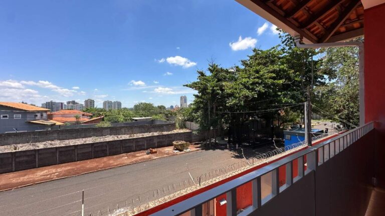 Casa para aluguel no Jardim Canadá:
