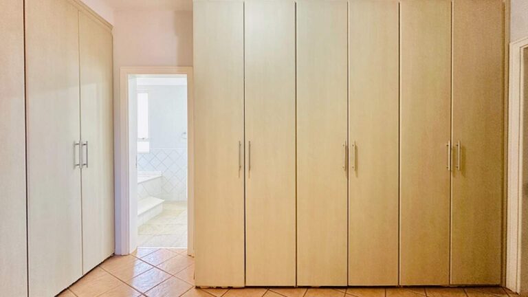 Casa para aluguel no Jardim Canadá: